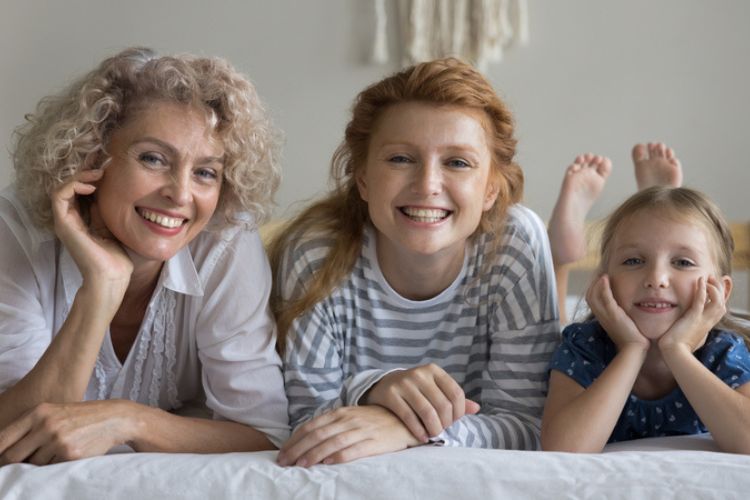 Celebrate your mom in a way that promotes health and wellness. 10 healthy ways to make this Mother’s Day truly special.